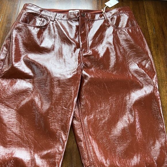 Abercrombie and fitch women’s vegan leather ultra high rise pant 34/18R NWT - Picture 4 of 12